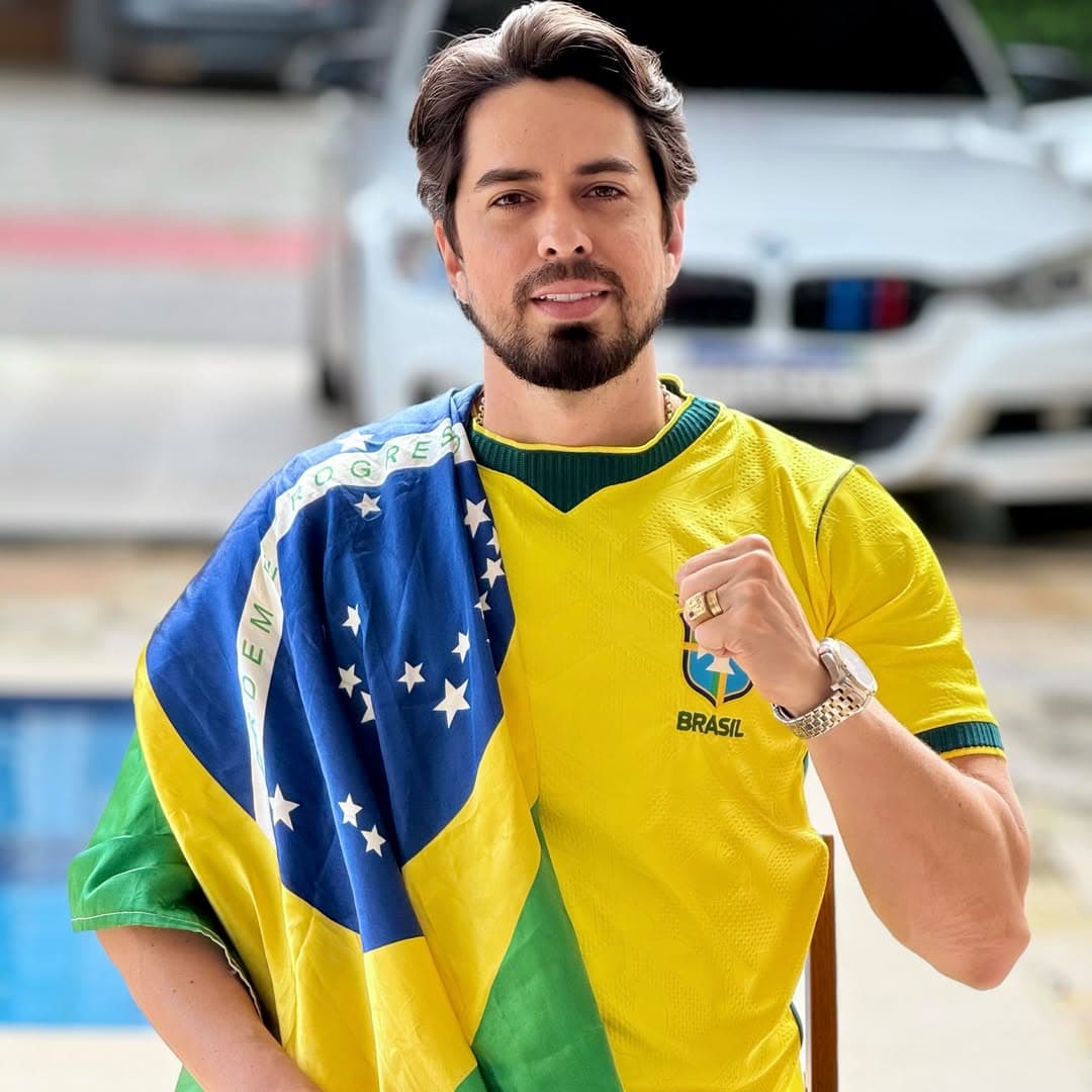Mayky Vilaça, retrato oficial.